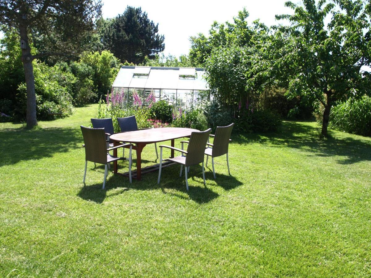Aeblehaven Bed & Breakfast Toftebjerg Екстериор снимка