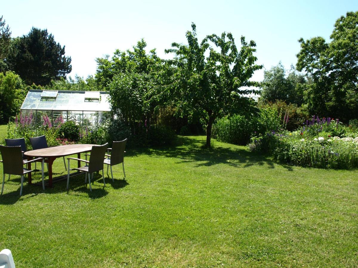 Aeblehaven Bed & Breakfast Toftebjerg Екстериор снимка